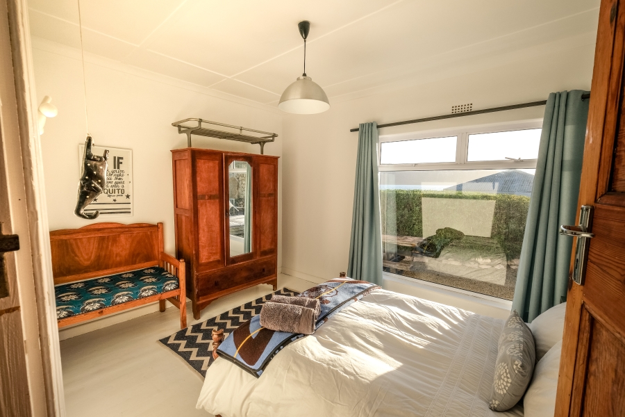 3 Bedroom Property for Sale in Middedorp Western Cape